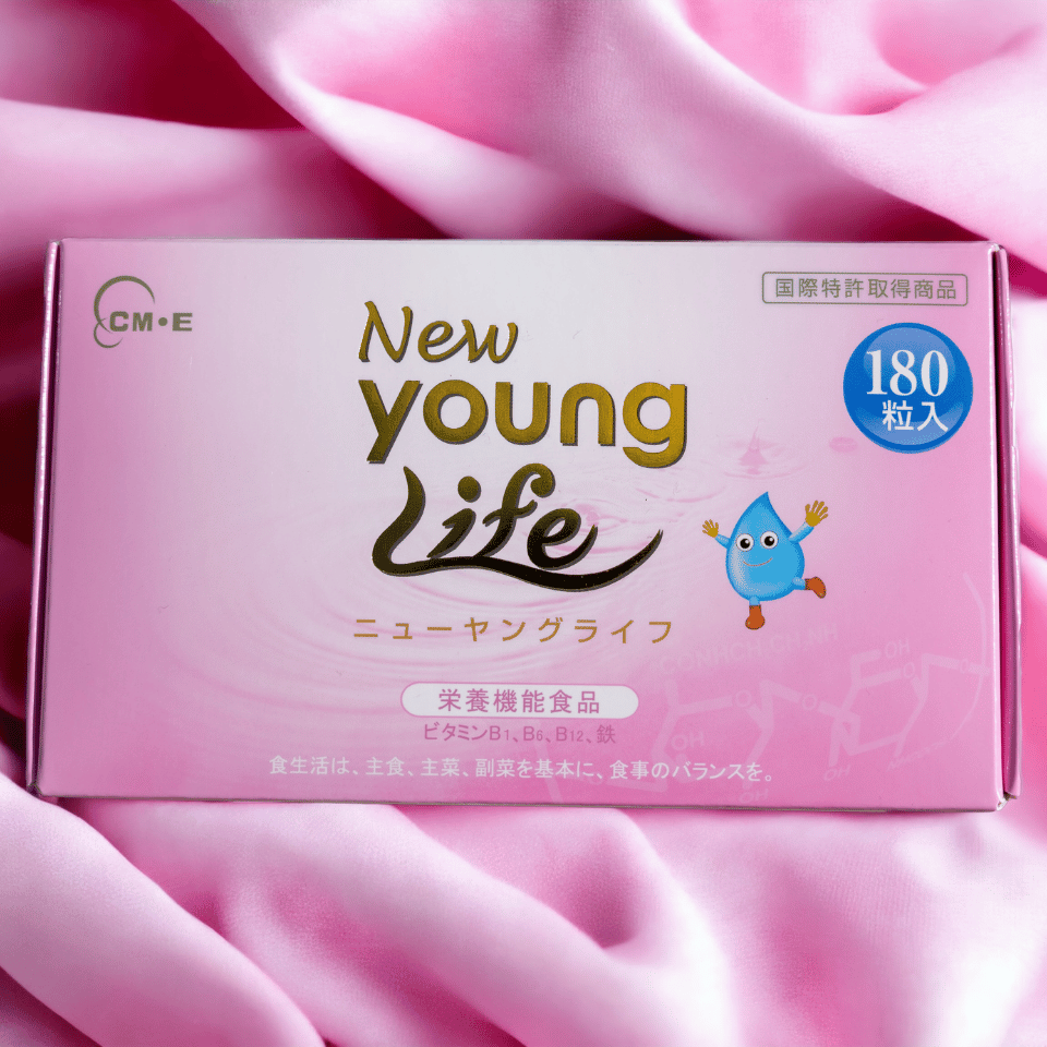 New young Life（180粒） ヒアルロン酸 ECM-E、N-アセチルグルコサミン配合 シニア向け栄養機能食品歩く、立つ、座るなど年齢とともに衰えていく力が気になる方におすすめ